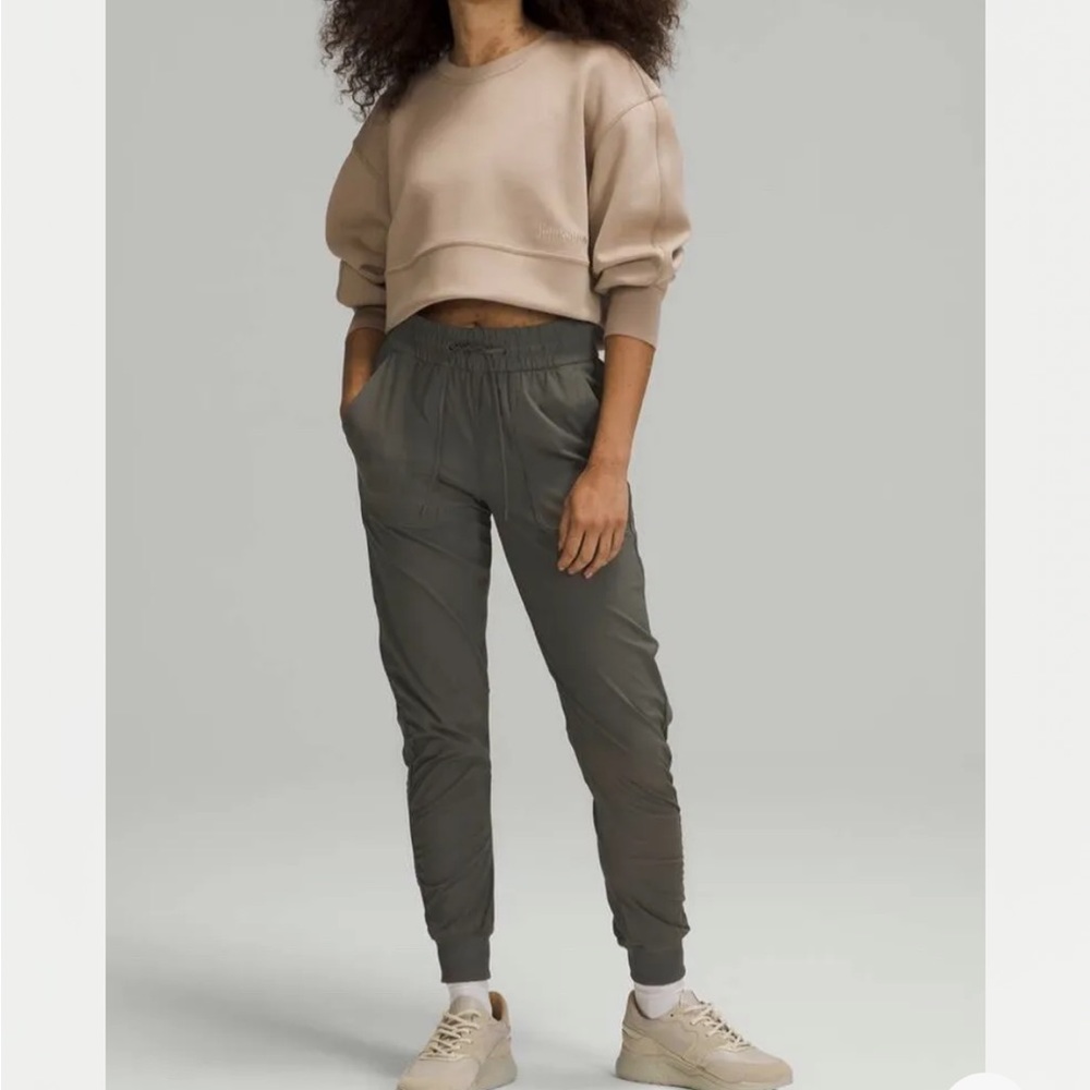 Like new Lululemon Dance Studio Jogger